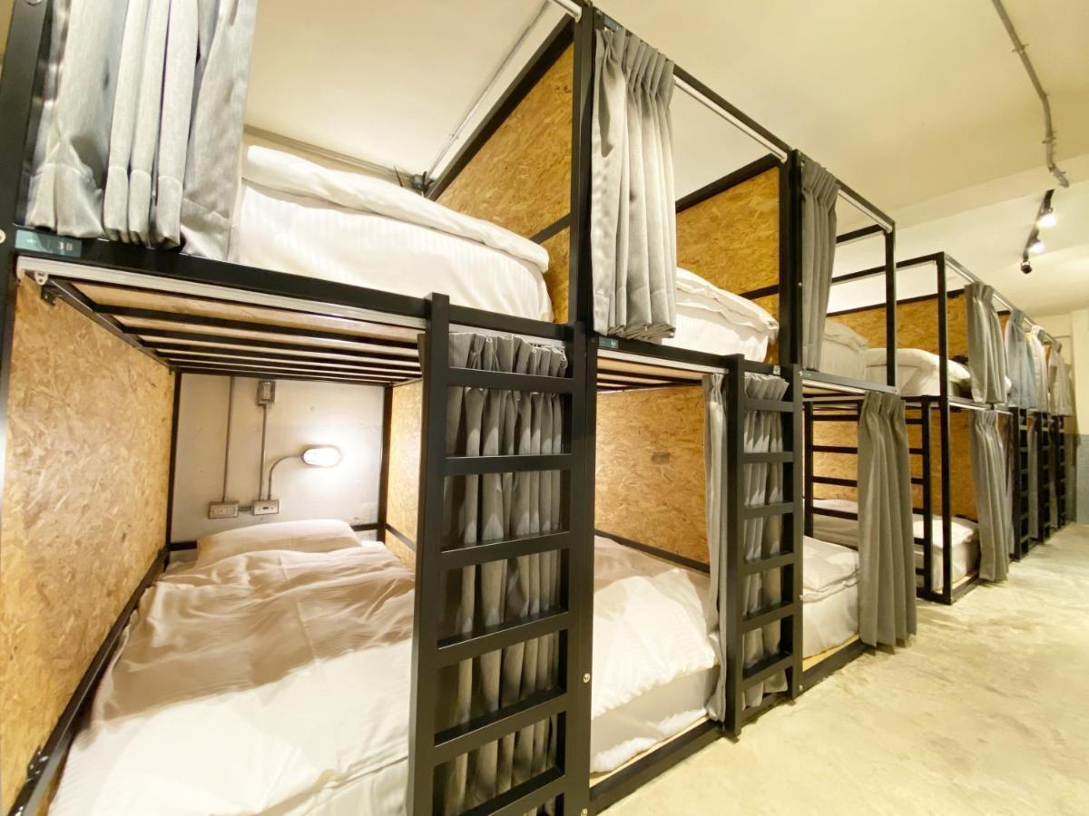 Fengjia Living Lab Hostel Taichung Exterior foto