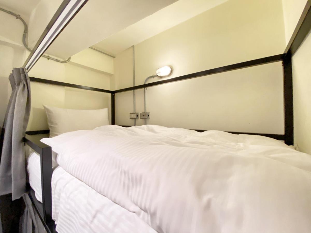 Fengjia Living Lab Hostel Taichung Exterior foto